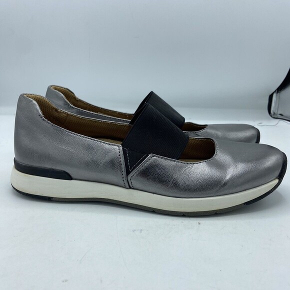 Vionic Pewter Cadee Metallic Leather Mary Jane Slip On Sneakers Size 7.5 - Picture 2 of 6